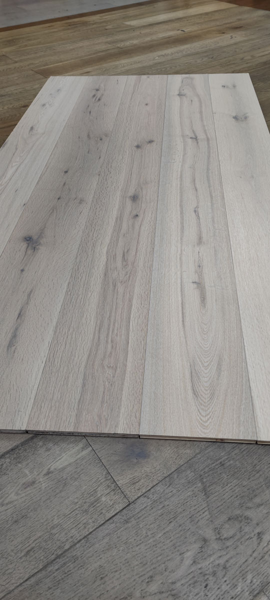 Engineered White Brushed Uv Lacquered Oak Wood Flooring 15mm X 190mm - Image 4