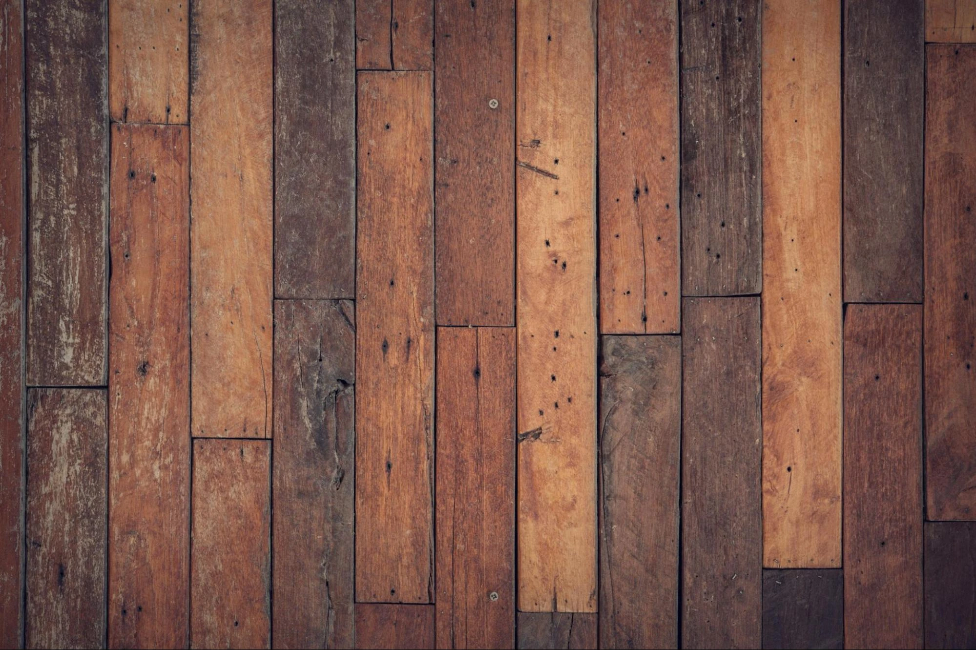 How to Replace Damaged Engineered Wood Floor in 7 Easy Steps